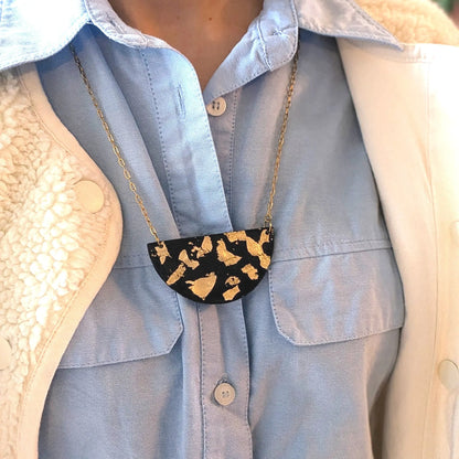 Colliers L'Indécise