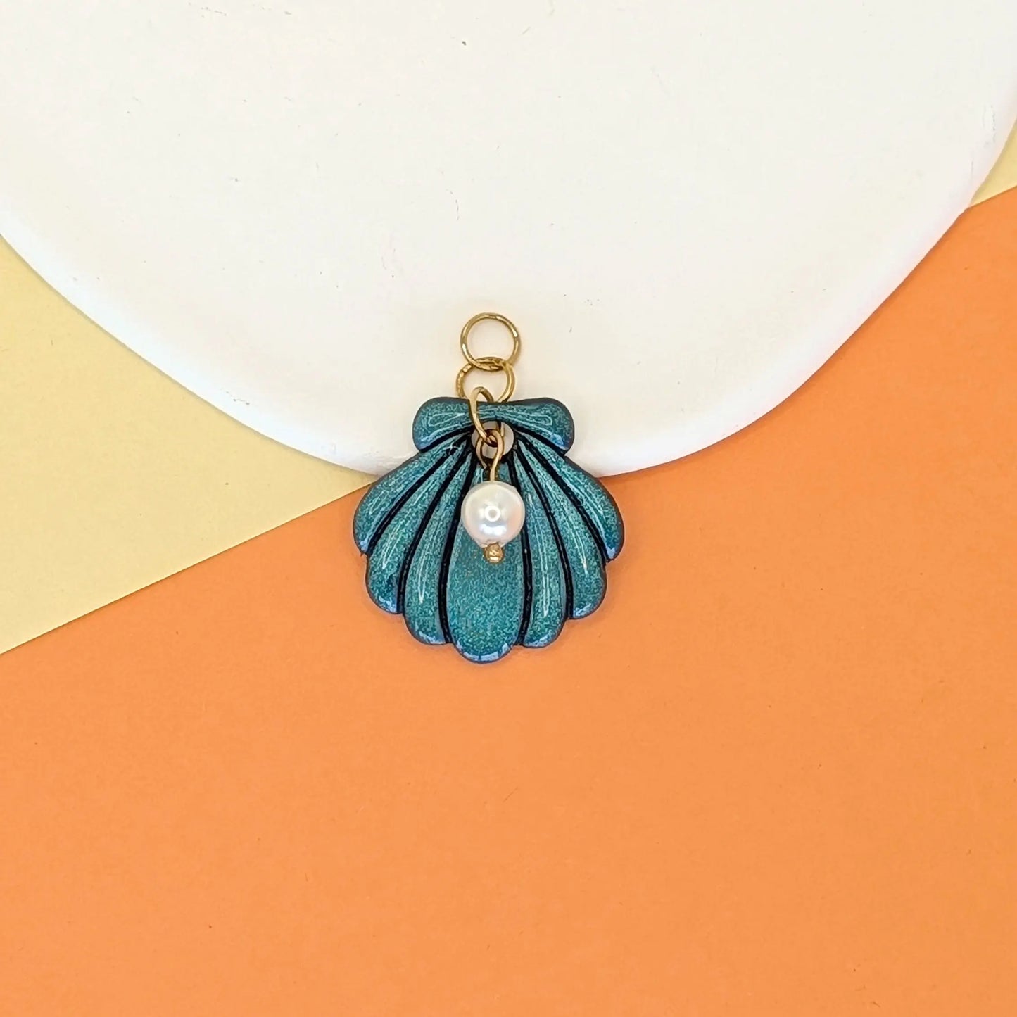 Pendentif "La Protectrice"