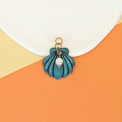 Pendentif "La Protectrice"