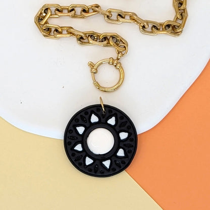 Pendentif "La Lumineuse"