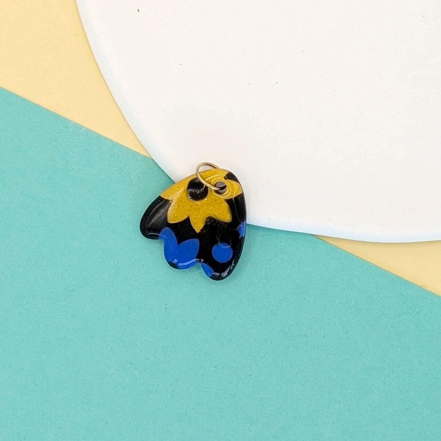 Pendentif "La Flatteuse"